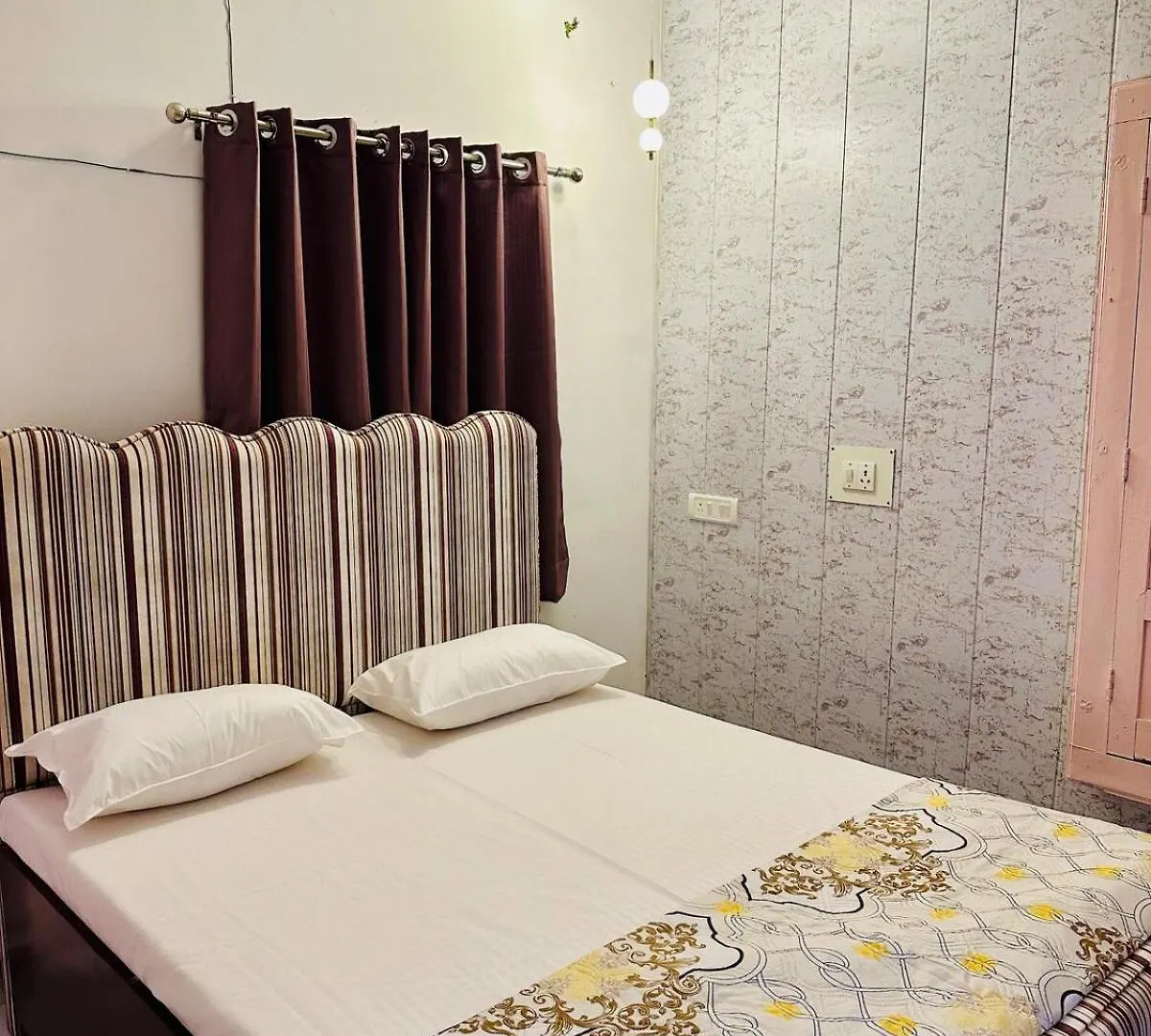 Kamaree-7Bhk Apartment Varanasi