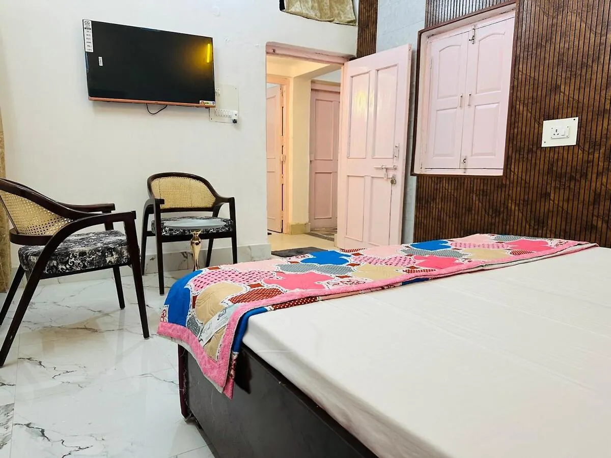Kamaree-7Bhk Apartment Varanasi 0*,